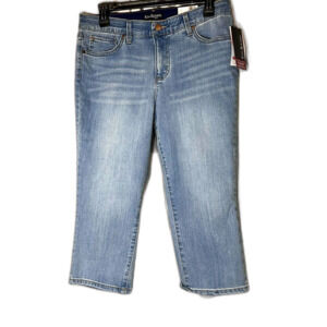 Kim Rogers petite denim capri size 8P tummy control with pockets NWT
